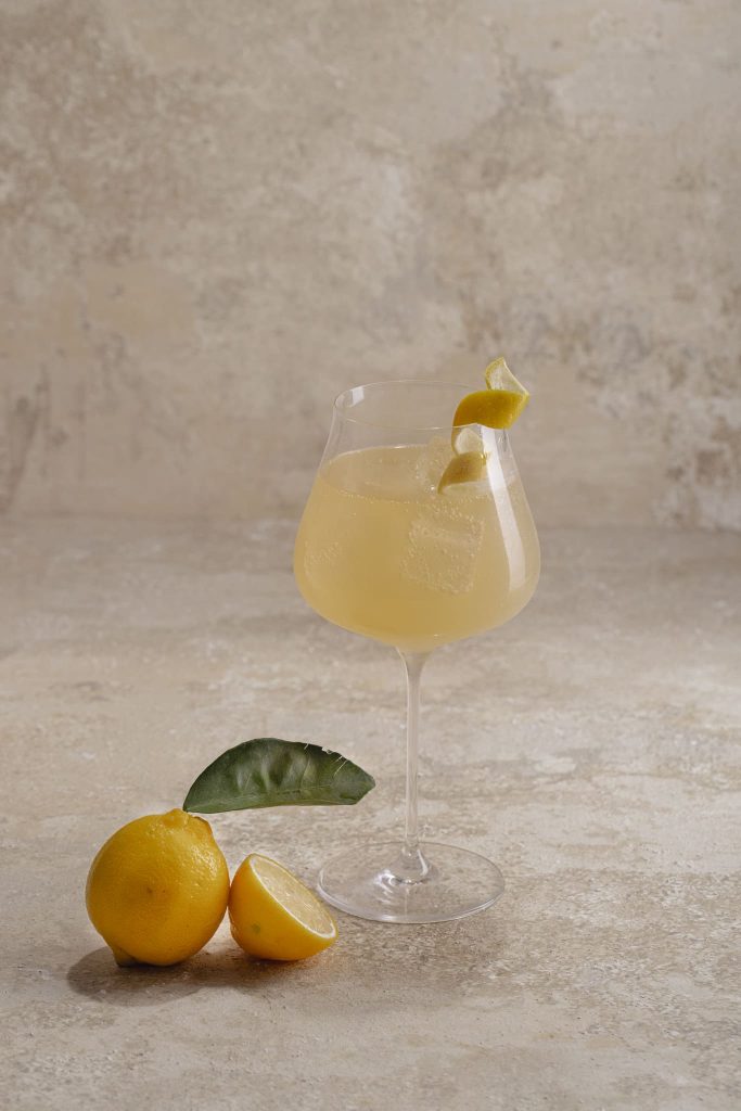 image of alma finca spritz cocktail